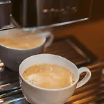 Bed & Breakfast Gaestehaus Gritsch 3*