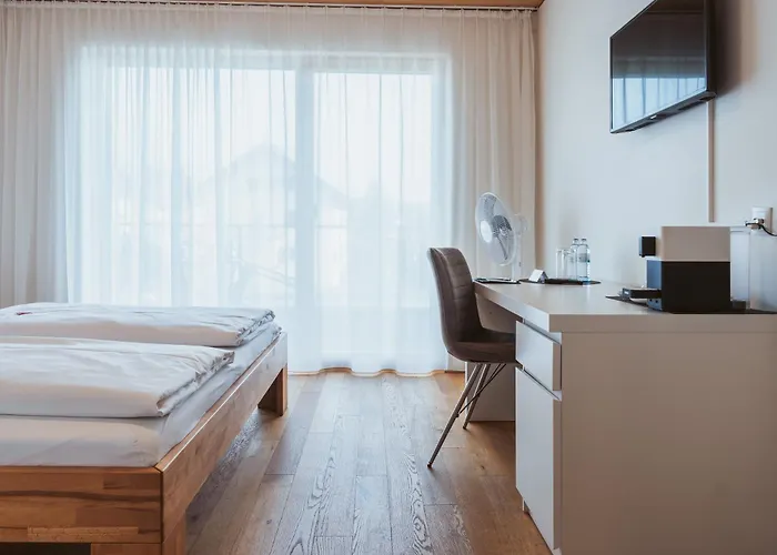 Bed & Breakfast Gaestehaus Gritsch Hard