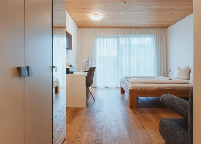 Bed & Breakfast Gaestehaus Gritsch Hard